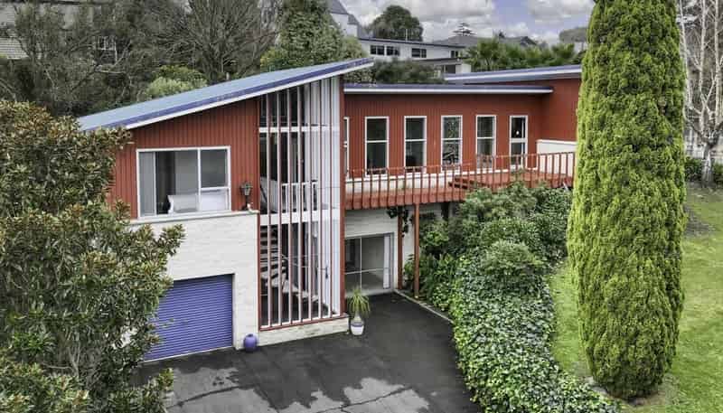 12 Lovat Street, Havelock North