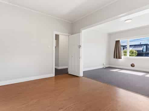 68 Moa Road, Point Chevalier