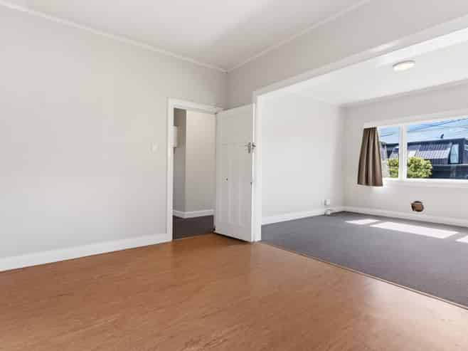 68 Moa Road, Point Chevalier