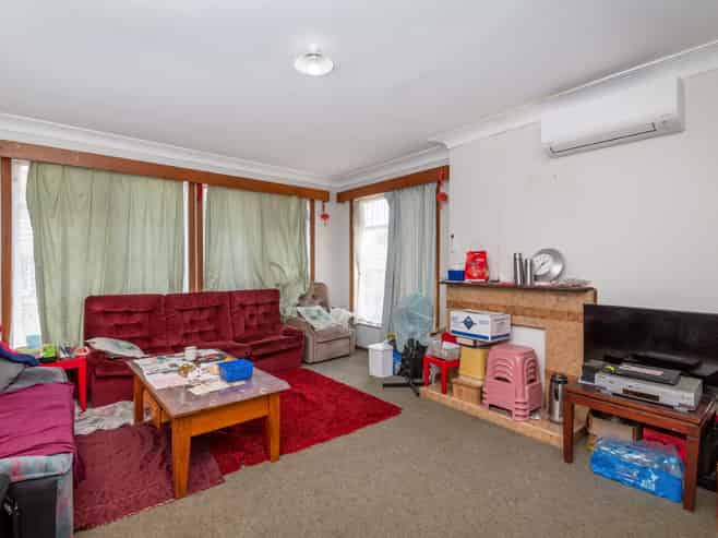 3 Lloyd Avenue, Papatoetoe