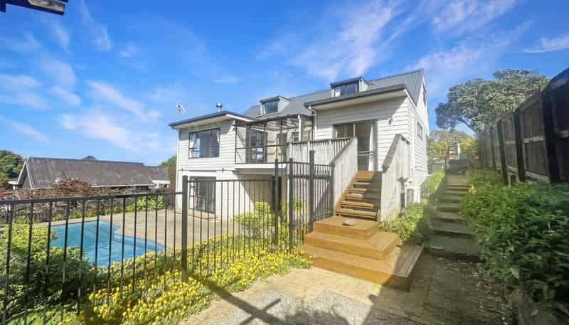 39 Norman Lesser Drive, Saint Johns