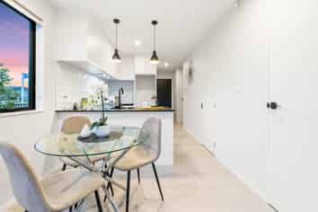 28 Mataara Lane, Manurewa