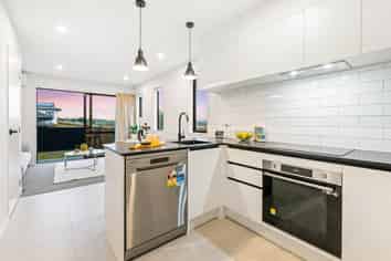 28 Mataara Lane, Manurewa