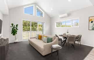 16 Kopua Place, Whitby