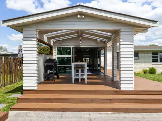 10 Jennifer Place, Chartwell