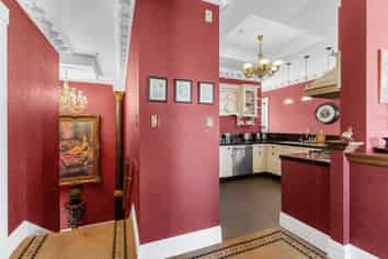 Motivated Vendor – Must Sell!