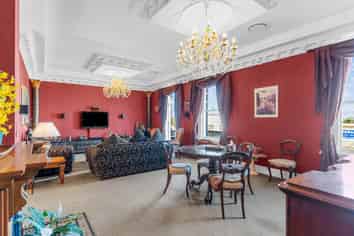 Motivated Vendor – Must Sell!