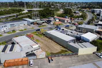 Henderson 869sqm standalone industrial
