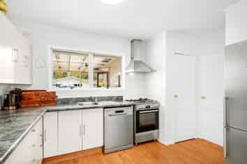 35 Berkeley Road, Wainuiomata