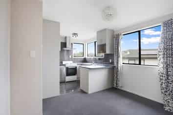 10 Faram Place, Massey