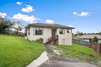 10 Faram Place, Massey