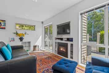 1/296 Innes Road, Saint Albans