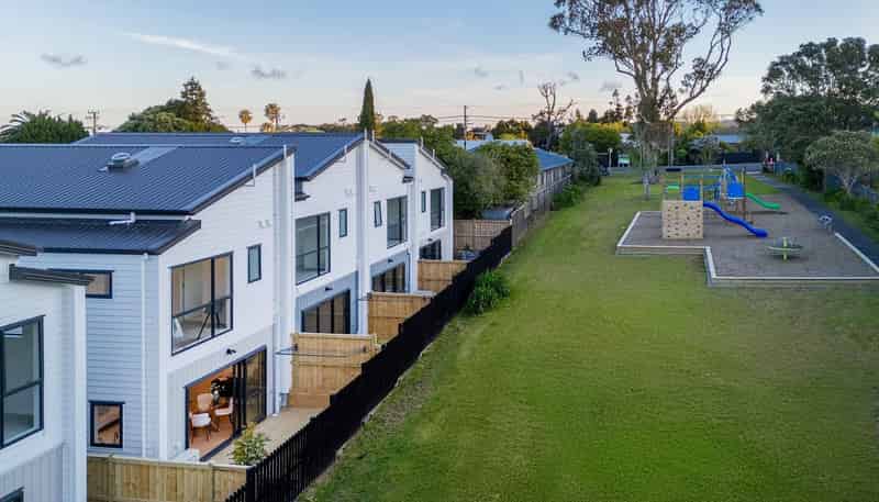 5/30A Tirimoana Road, Te Atatu South