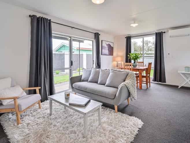 B/8 Walton Way, Flaxmere