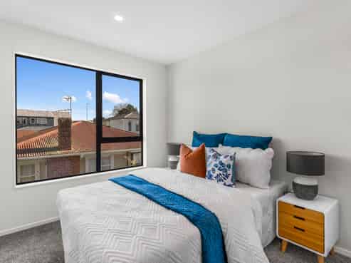 1-7/27 Taikata Road, Te Atatu Peninsula