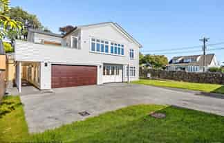 110 St Andrews Road, Epsom