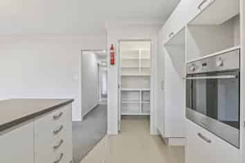 19 Reward Place, Mangere