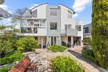 227 Peterborough Street, Christchurch Central