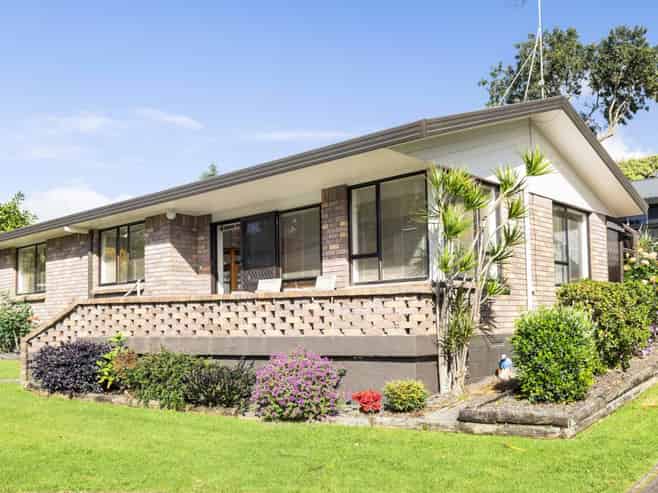 8 Dillon Way, Otumoetai