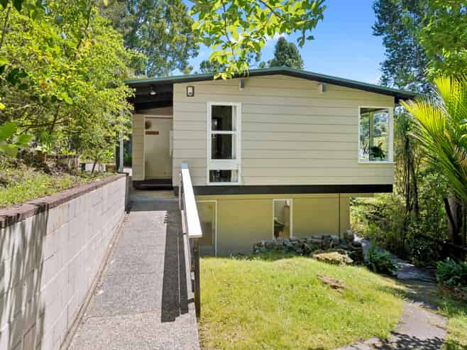 222 Atkinson Road, Titirangi