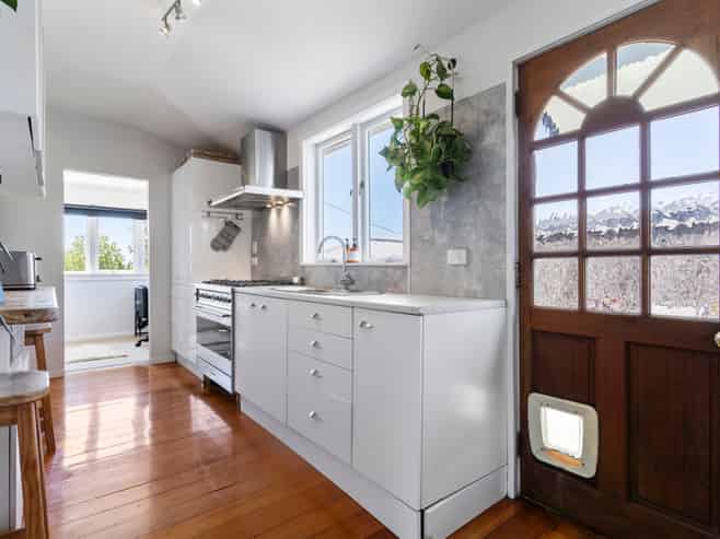 9 Nikau Street, New Lynn