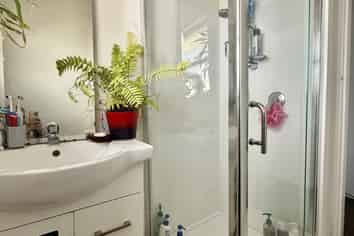 2/83 Motatau Road, Papatoetoe