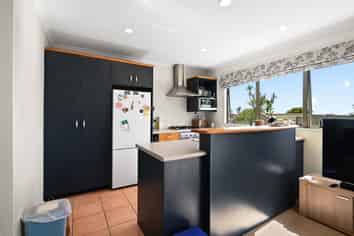 4/11a Ruakiwi Road, Hamilton Lake