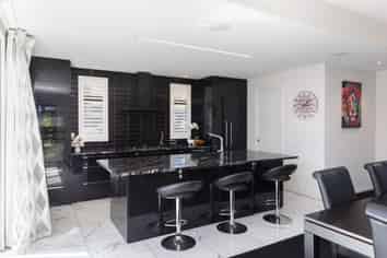 38 Glen Oaks Drive, Northwood