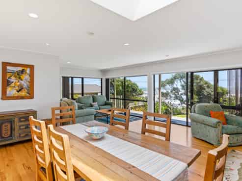 114 The Parade, Paekakariki