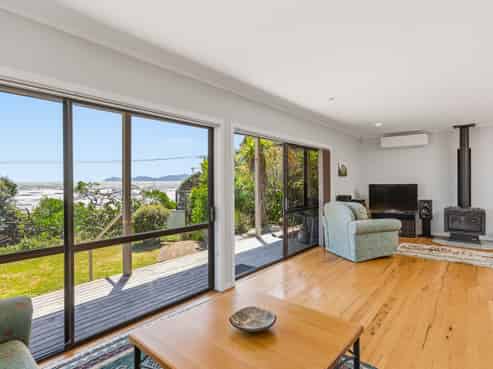 114 The Parade, Paekakariki