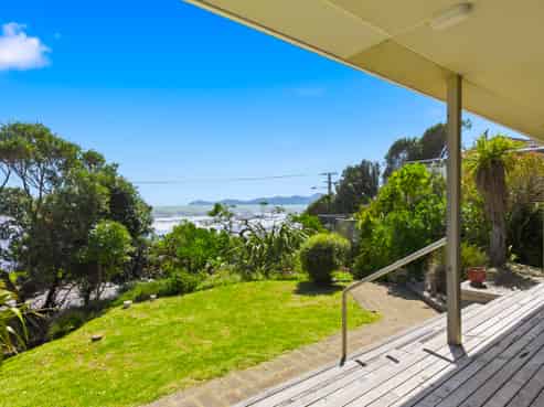 114 The Parade, Paekakariki