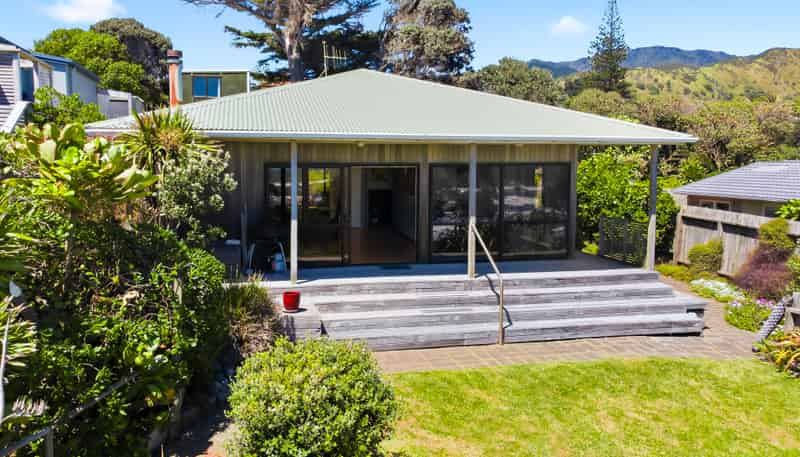 114 The Parade, Paekakariki