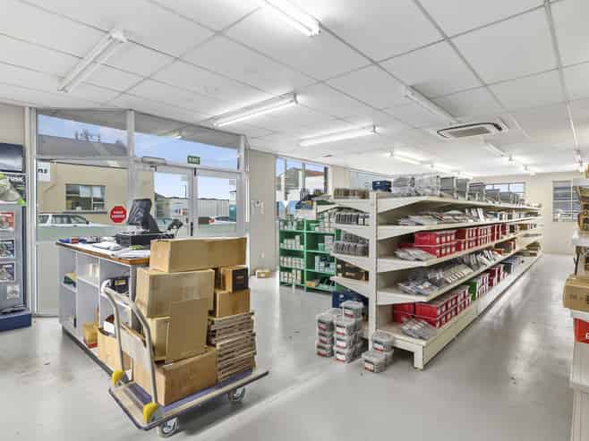 Smaller Trade Unit For Lease