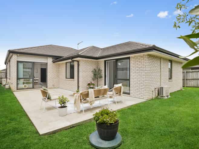 14 Tawhiti Road, Pukekohe