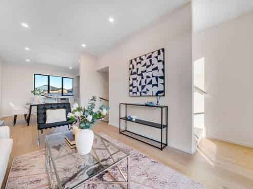 5/32 Tiraumea Drive, Pakuranga