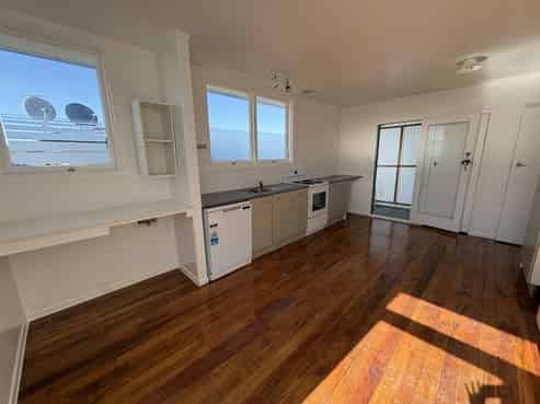 b/61 Te Aute Road, Havelock North