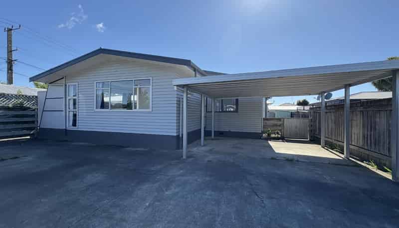 b/61 Te Aute Road, Havelock North