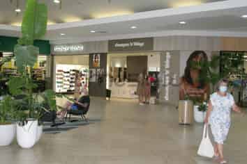 Retail at Whangaparaoa Plaza 66m2 Available Now