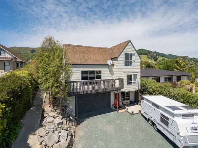 18 Hunter Avenue, Richmond