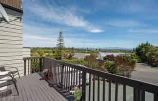 18 Hunter Avenue, Richmond