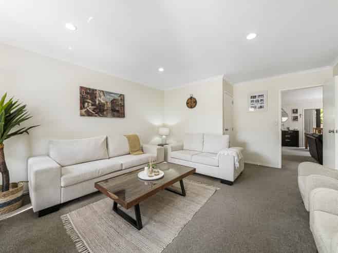 3 Whitbourne Heights, The Gardens