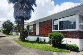 2/12 Walter Street, Hauraki