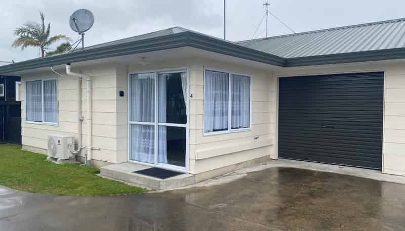 4/84 King Street, Taradale