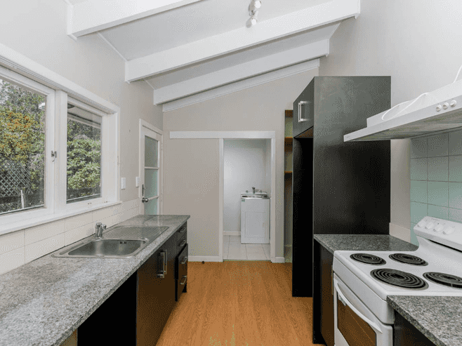 165 Royal Road, Massey