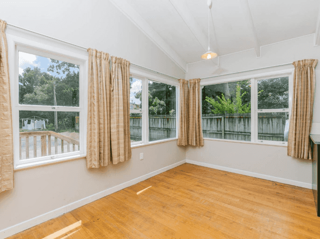 165 Royal Road, Massey