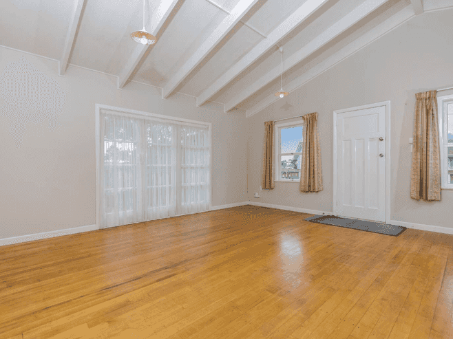 165 Royal Road, Massey