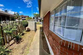 2/15 Summermist Drive, Northpark