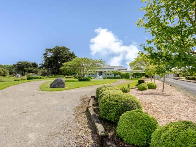 63 Oparatai Road, Mangatainoka