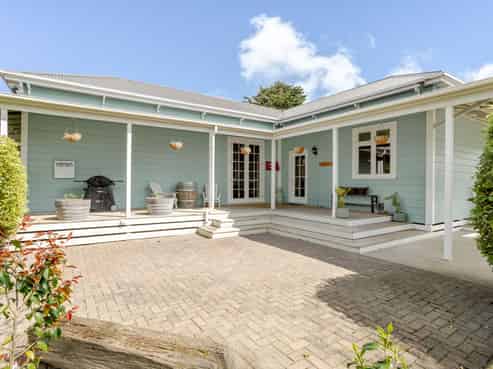 63 Oparatai Road, Mangatainoka