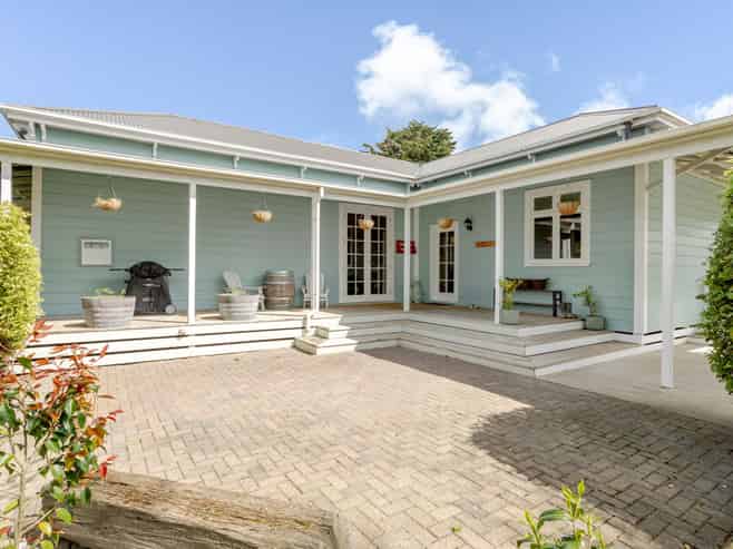 63 Oparatai Road, Mangatainoka